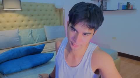 Snapshot of reidalert69 chatting on 09-14-25, 11:15 reidalert69 online show from 09-14-25, 11:15