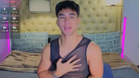 Snapshot of reidalert69 chatting on 11-12-25, 12:44 reidalert69 online show from 11-12-25, 12:44