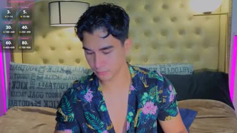 Snapshot of reidalert69 chatting on 11-19-25, 01:38 reidalert69 online show from 11-19-25, 01:38