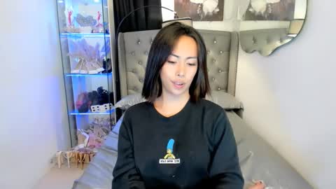 reighnempress online show from 03-05-26, 01:40