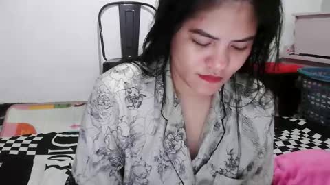 reign2525 online show from 03-02-26, 05:09