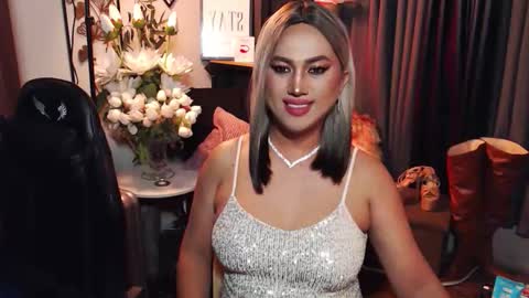 Snapshot of reigning_ivy chatting on 03-14-26, 11:15 Red Ivy online show from 03-14-26, 11:15