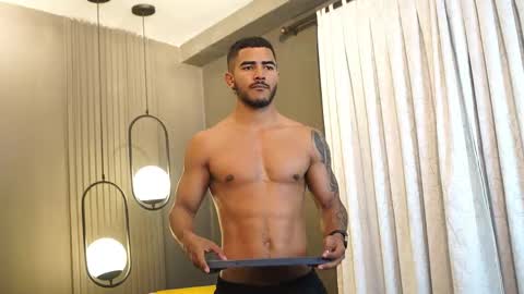 Reik online show from 03-24-26, 12:21