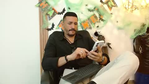   REIKO  online show from 10-15-25, 03:12