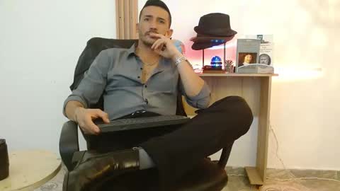   REIKO  online show from 11-08-25, 07:56