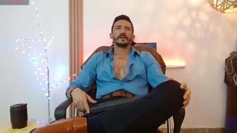   REIKO  online show from 01-15-26, 03:16