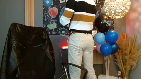   REIKO  online show from 04-18-26, 03:16