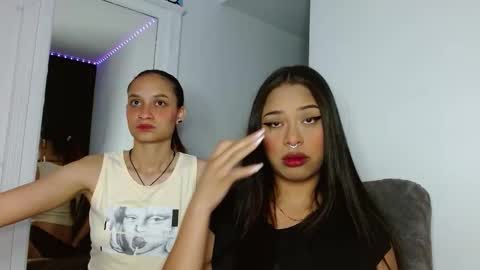 reina_reina online show from 01-09-26, 02:36