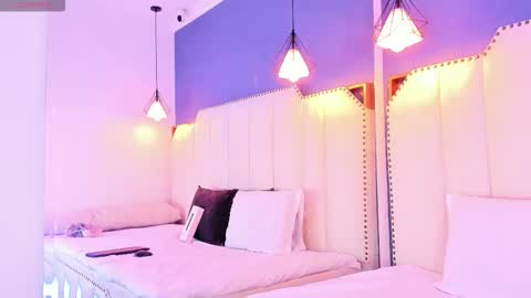 Miah online show from 11-16-25, 04:18