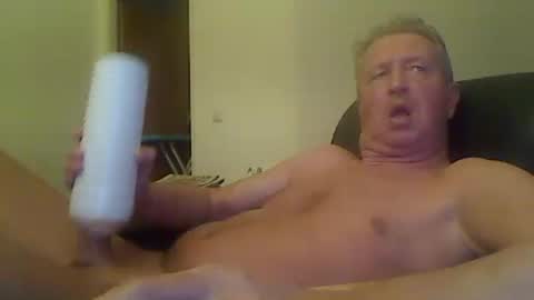 reini7211 online show from 10-16-25, 12:22