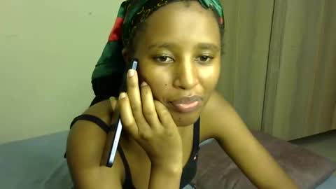 Snapshot of rellings_maya chatting on 01-22-25, 07:45 rellings-maya online show from 01-22-25, 07:45