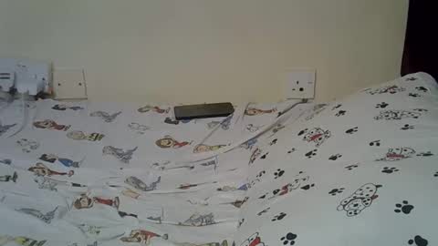 Snapshot of rellings_maya chatting on 11-06-25, 02:01 rellings-maya online show from 11-06-25, 02:01