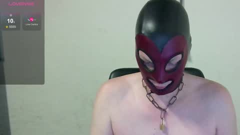 Snapshot of rem78a chatting on 11-16-25, 08:36 rem78a online show from 11-16-25, 08:36