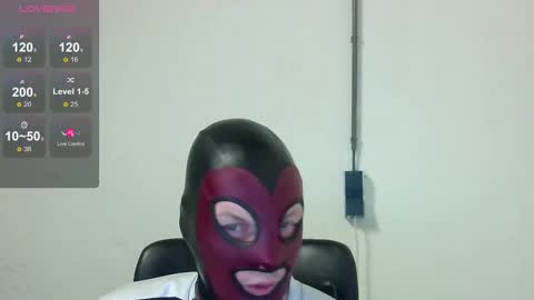 Snapshot of rem78a chatting on 11-23-25, 08:19 rem78a online show from 11-23-25, 08:19