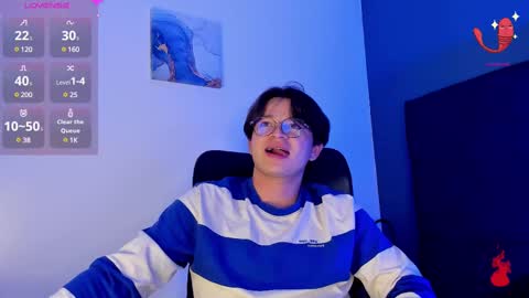 Snapshot of remiblythe chatting on 12-31-24, 01:57 RemiBlythe online show from 12-31-24, 01:57