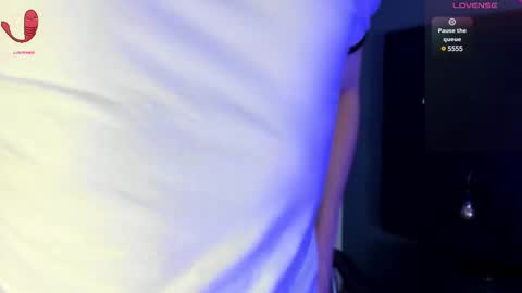 Snapshot of remiblythe chatting on 02-05-25, 08:25 RemiBlythe online show from 02-05-25, 08:25