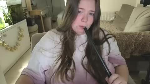 Snapshot of remirann_ chatting on 01-05-26, 07:39 Ann OF - remirann21 online show from 01-05-26, 07:39