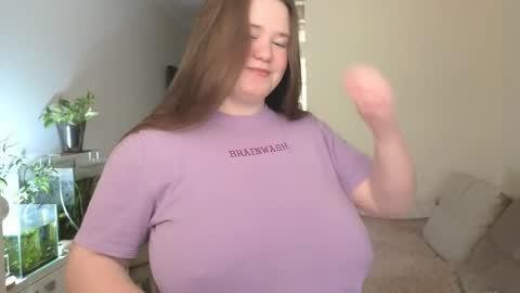 Snapshot of remirann_ chatting on 03-23-26, 10:41 Ann OF - remirann21 online show from 03-23-26, 10:41