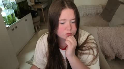 Snapshot of remirann_ chatting on 05-10-26, 12:43 Ann OF - remirann21 online show from 05-10-26, 12:43