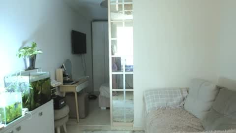 Snapshot of remirann_ chatting on 05-17-26, 06:44 Ann OF - remirann21 online show from 05-17-26, 06:44