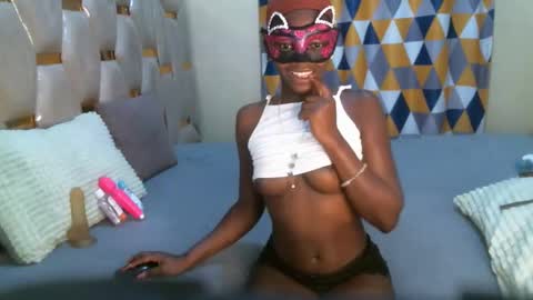 remmyqueen online show from 04-21-26, 02:51