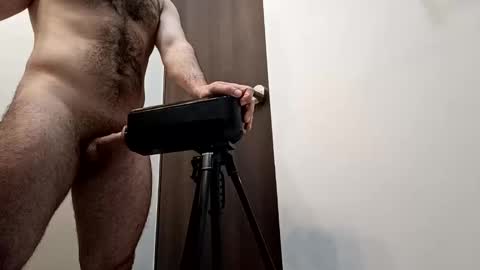 remy_chaw_ online show from 03-01-25, 09:40