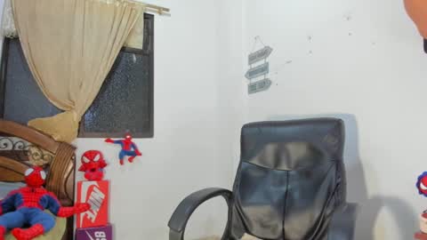 Snapshot of remy_sten chatting on 12-02-24, 11:40 Rmy Steen online show from 12-02-24, 11:40