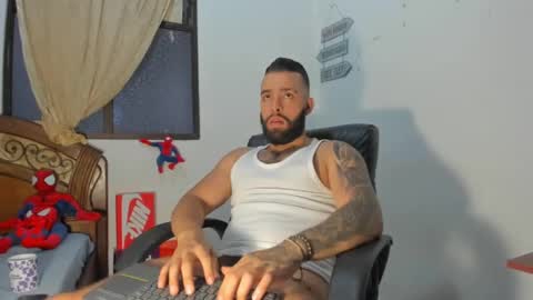 Snapshot of remy_sten chatting on 12-14-24, 11:01 Rmy Steen online show from 12-14-24, 11:01