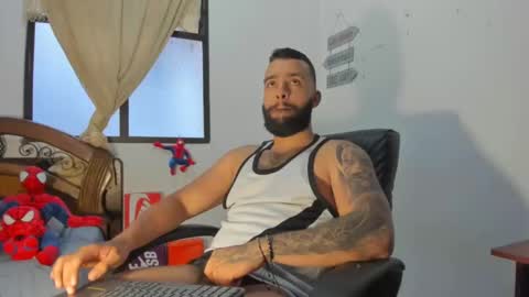 Snapshot of remy_sten chatting on 12-20-24, 10:43 Rmy Steen online show from 12-20-24, 10:43