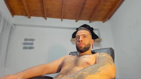 Snapshot of remy_sten chatting on 02-20-25, 03:34 Rmy Steen online show from 02-20-25, 03:34