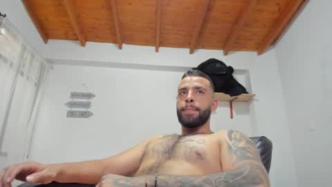 Snapshot of remy_sten chatting on 02-22-25, 09:37 Rmy Steen online show from 02-22-25, 09:37