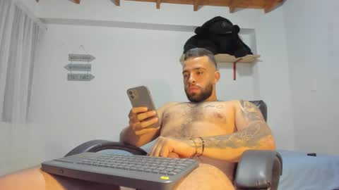 Snapshot of remy_sten chatting on 03-01-25, 03:32 Rmy Steen online show from 03-01-25, 03:32