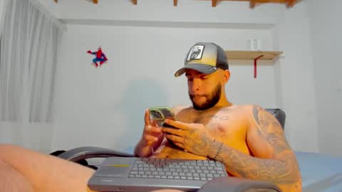 Snapshot of remy_sten chatting on 10-06-25, 11:57 Rmy Steen online show from 10-06-25, 11:57