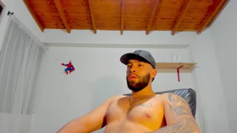 Snapshot of remy_sten chatting on 11-01-25, 02:46 Rmy Steen online show from 11-01-25, 02:46