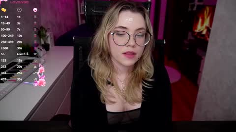 RemyWild online show from 03-05-25, 10:43