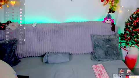 Snapshot of renaryugy chatting on 01-06-25, 11:18 RenaRyugy online show from 01-06-25, 11:18