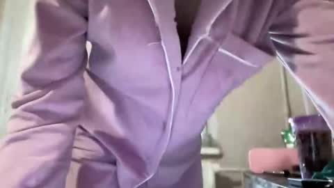 Renata online show from 09-18-25, 09:44