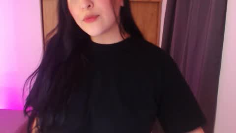 Snapshot of renata_ruiz chatting on 02-07-26, 03:54 online show from 02-07-26, 03:54