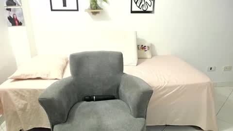 Renata Salinas online show from 02-07-25, 12:53