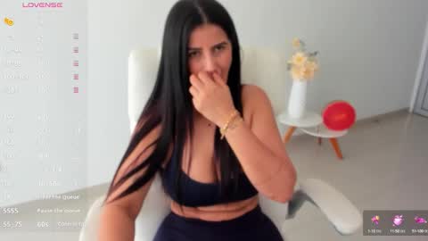 RENATA online show from 10-17-25, 11:57