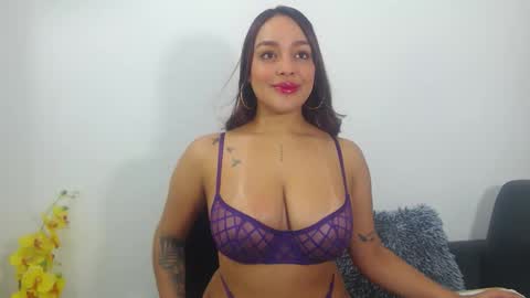 renatabrownn28 online show from 03-30-26, 07:20