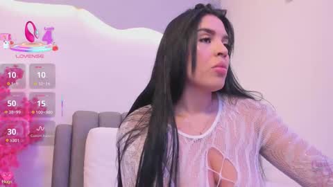 Renata online show from 01-14-26, 04:51