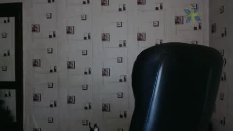 Snapshot of renataoia chatting on 02-11-25, 04:13 renataoia online show from 02-11-25, 04:13