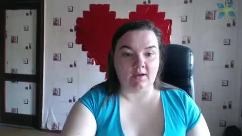 Snapshot of renataoia chatting on 03-10-25, 12:04 renataoia online show from 03-10-25, 12:04