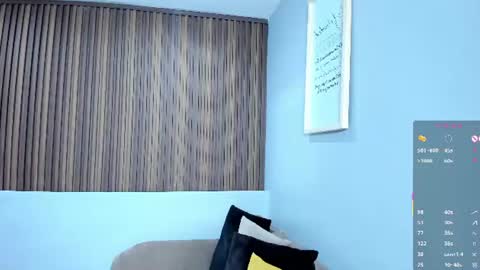      online show from 07-25-26, 12:03