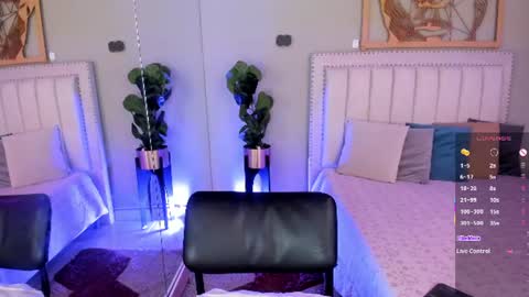      online show from 07-28-26, 12:01