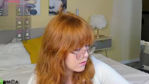 reneefoxy_ online show from 07-24-26, 11:58