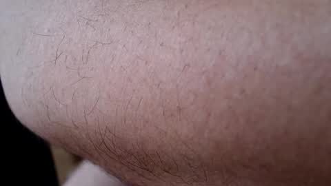 Snapshot of reneeturing chatting on 10-28-25, 01:03 Renee Turing online show from 10-28-25, 01:03