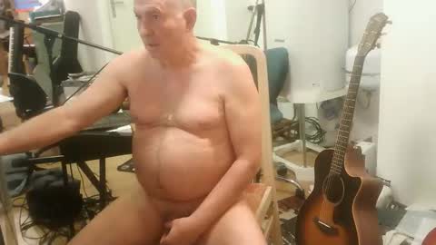 renefr online show from 10-26-25, 11:53