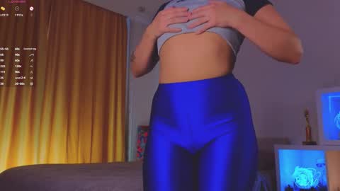 renochka online show from 09-11-25, 01:11